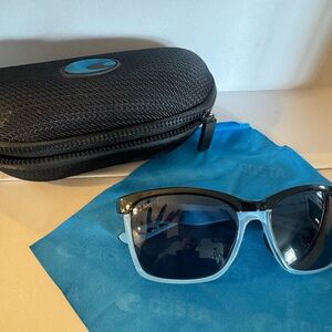 Costa Anaa sunglasses. Black and blue frame. Black lenses. Minor scratches.